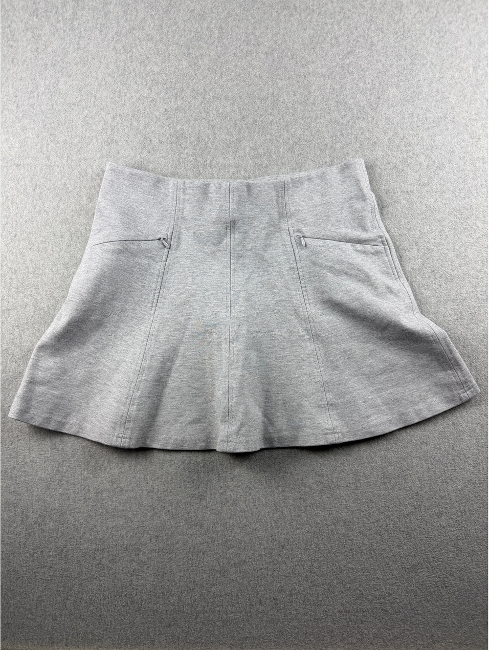 Southern Tide Womens M Gray Skater Skirt Flared Mini Stretch Zip Pockets